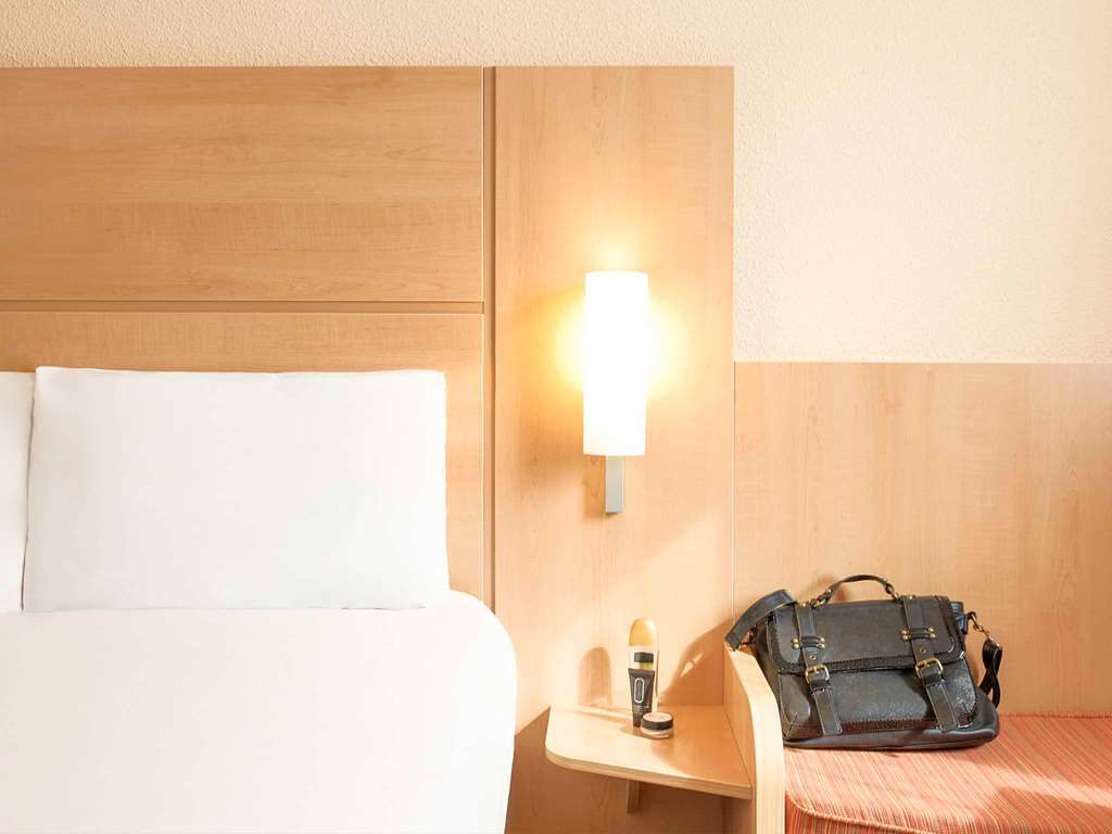 Hotel Ibis Reading Centre Pokoj fotografie