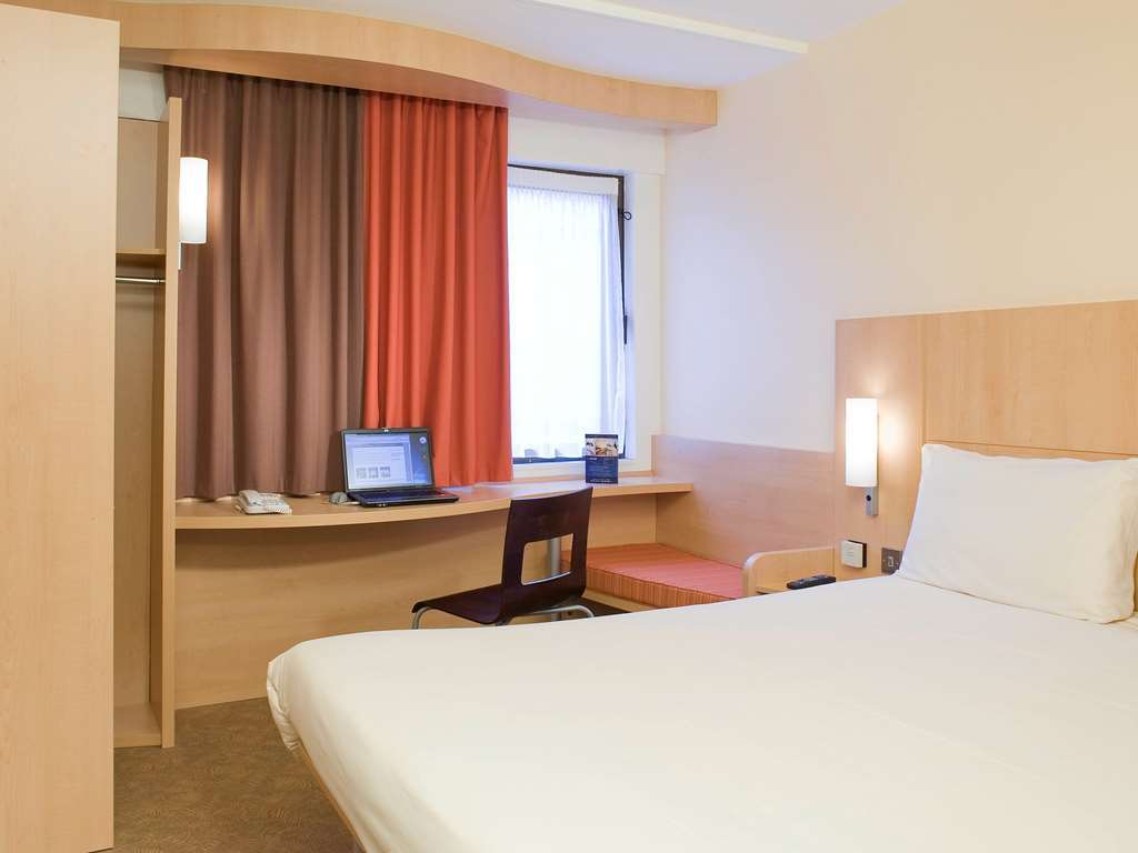 Hotel Ibis Reading Centre Pokoj fotografie